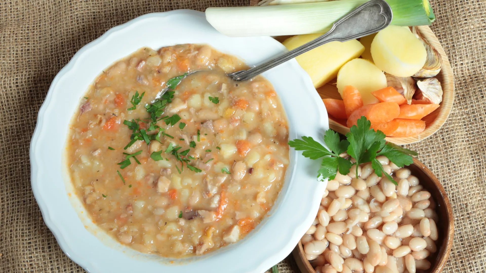 Linsensuppe